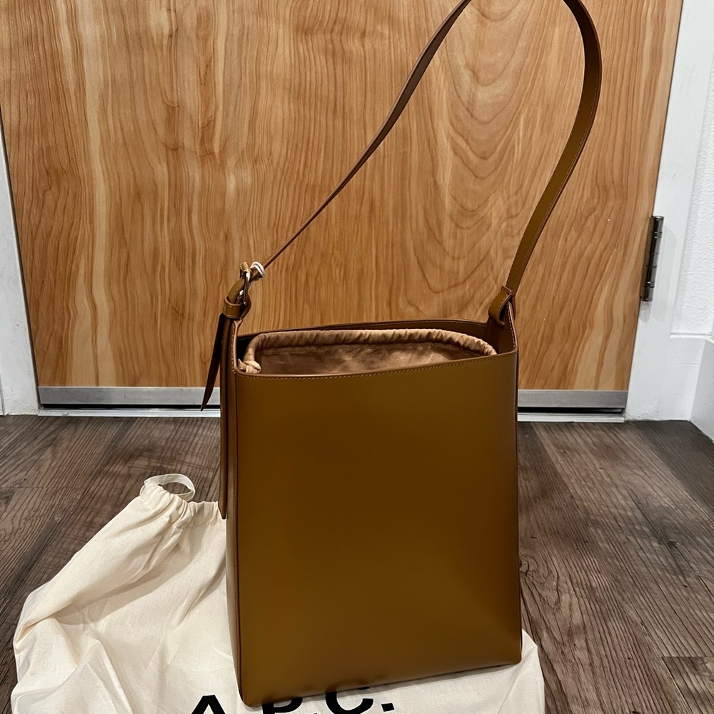 APC Virginie bag honey - New